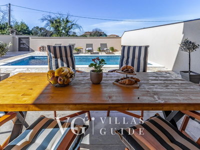 Villa Bella Additional content