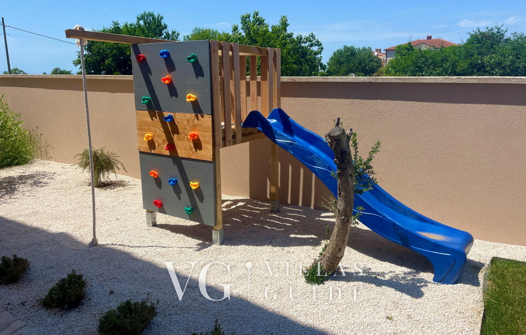 Villa Amica Additional content