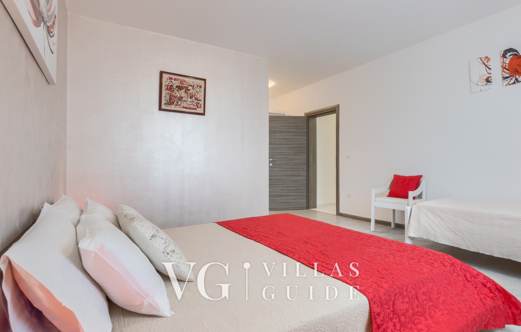 Villa Melnica Bedroom