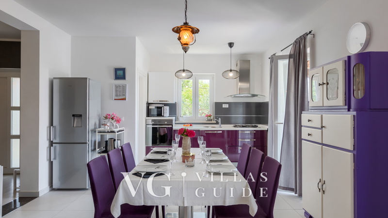 Villa Melnica Kitchen