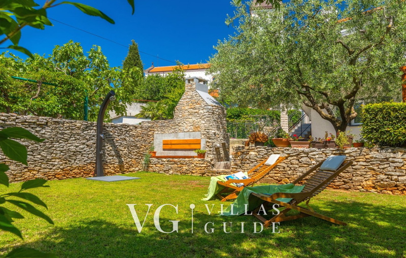 Apartman Nina - Medulin Garden and property exterior