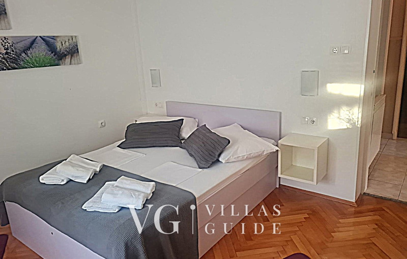 Villa Lara with pool&whirpool&pet friendly&100m from the sea- Rab Schlafzimmer