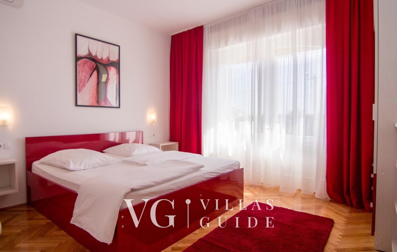 Villa Lara with pool&whirpool&pet friendly&100m from the sea- Rab Schlafzimmer