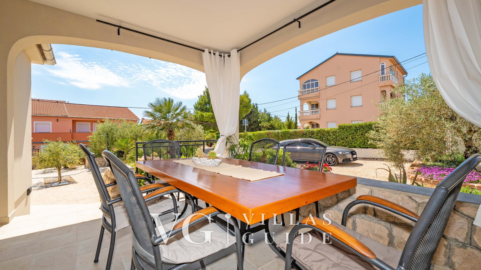 Villa Lara with pool&whirpool&pet friendly&100m from the sea- Rab Dodatni sadržaji