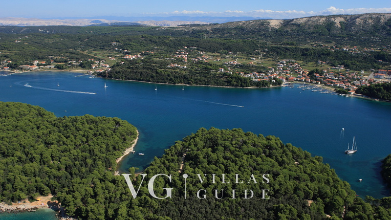 Villa Lara with pool&whirpool&pet friendly&100m from the sea- Rab Mikrolokacija