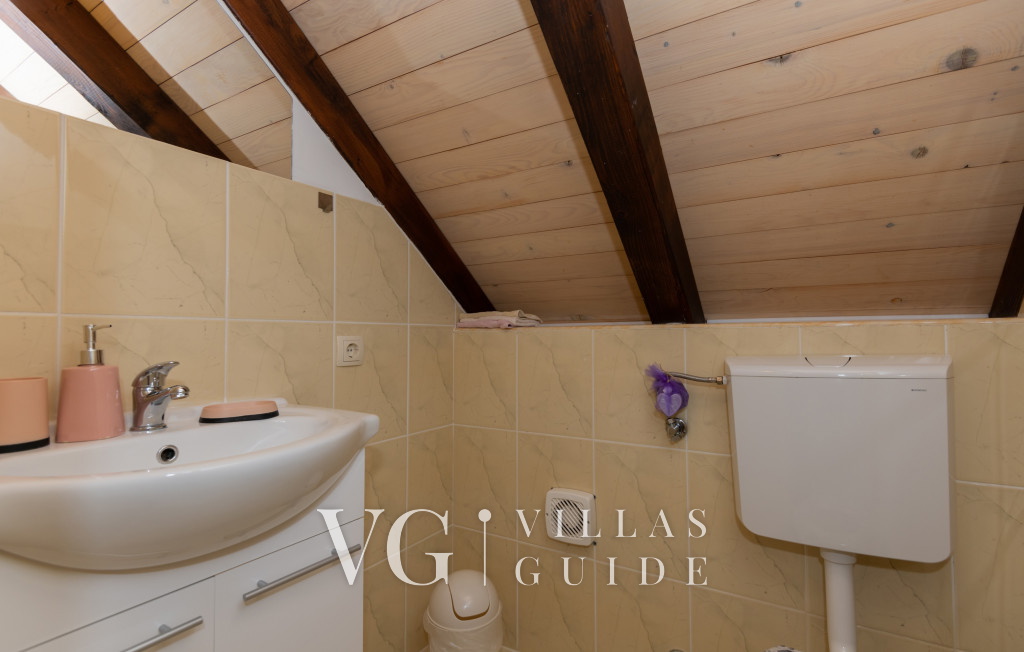 Villa Toni - Makarska-Zmijavci Gästetoilette
