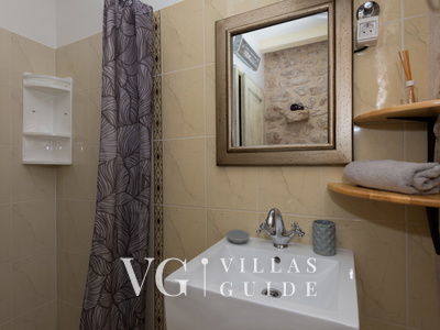 Villa Toni - Makarska-Zmijavci Badezimmer