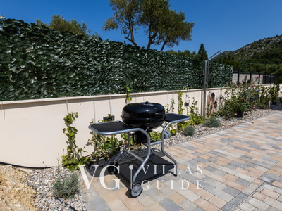 Villa Olea - Kremena Zusatzinhalte