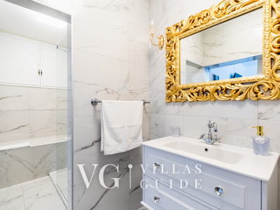 Seafront Villa Mijo Kupaonica