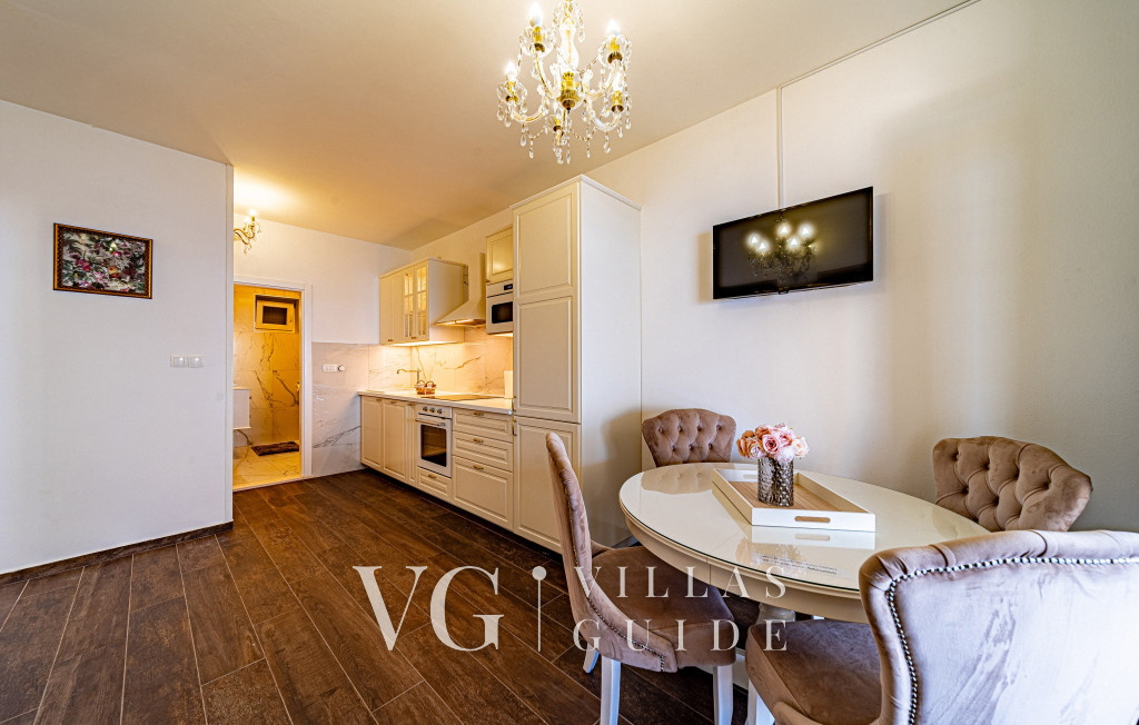 Seafront Villa Mijo Kuhinja