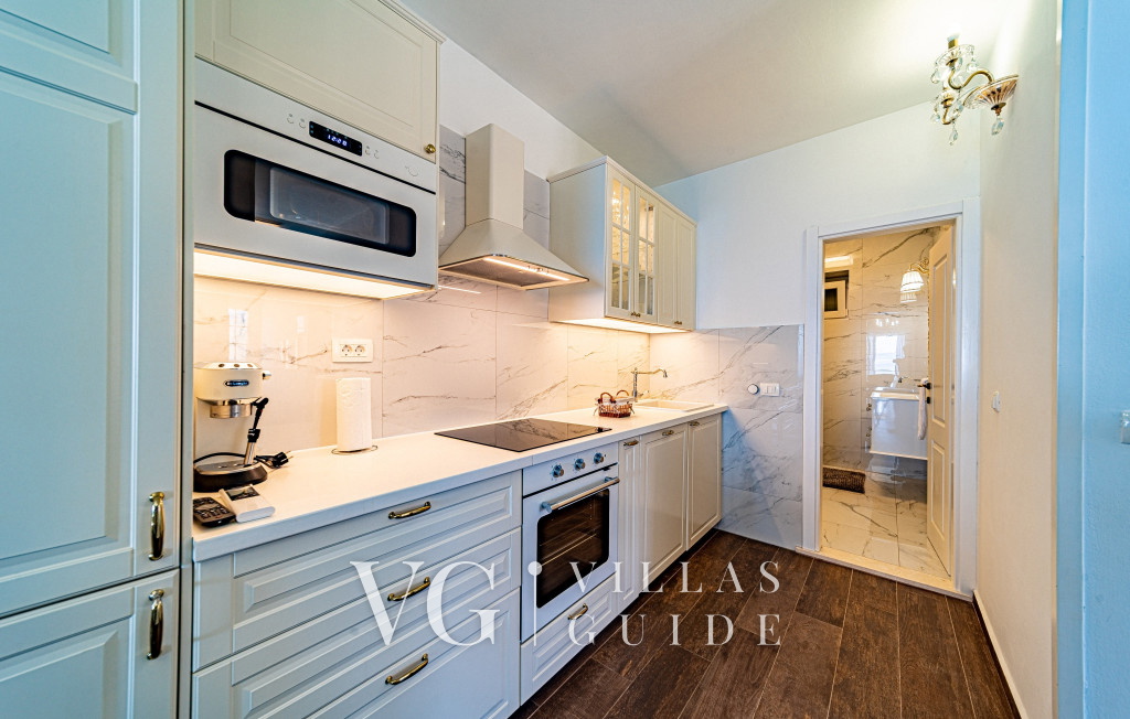 Seafront Villa Mijo Kuhinja