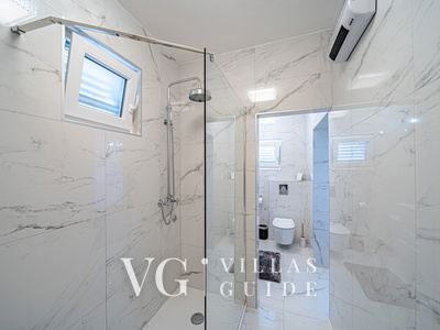 Seafront Villa Mijo Kupaonica