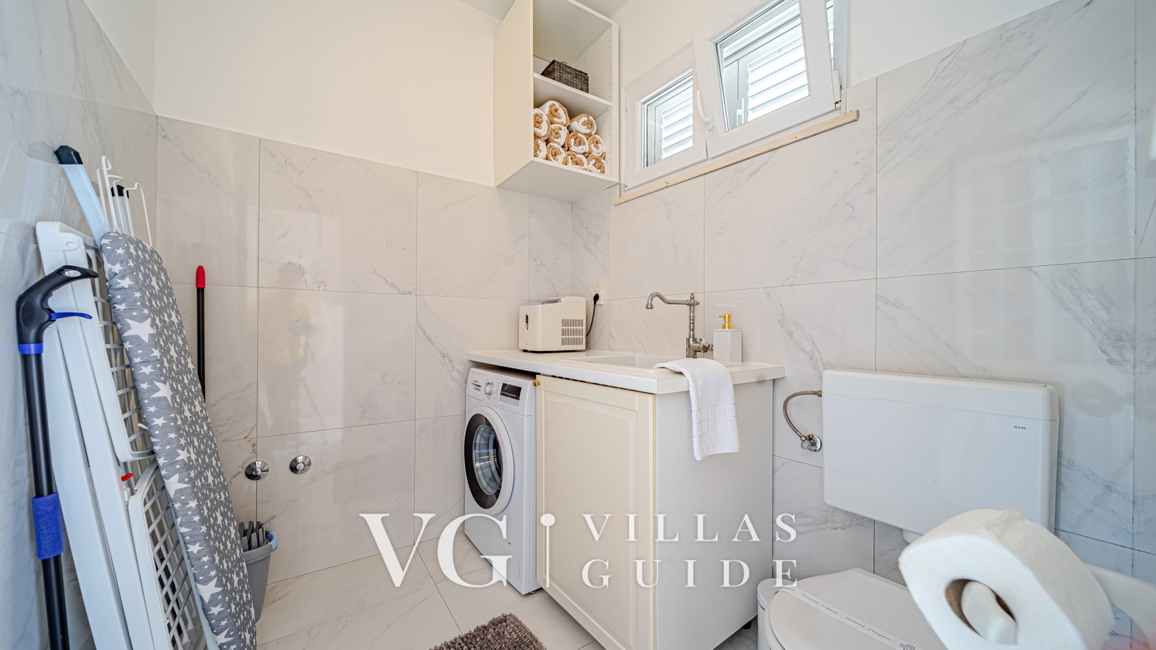 Seafront Villa Mijo WC za goste