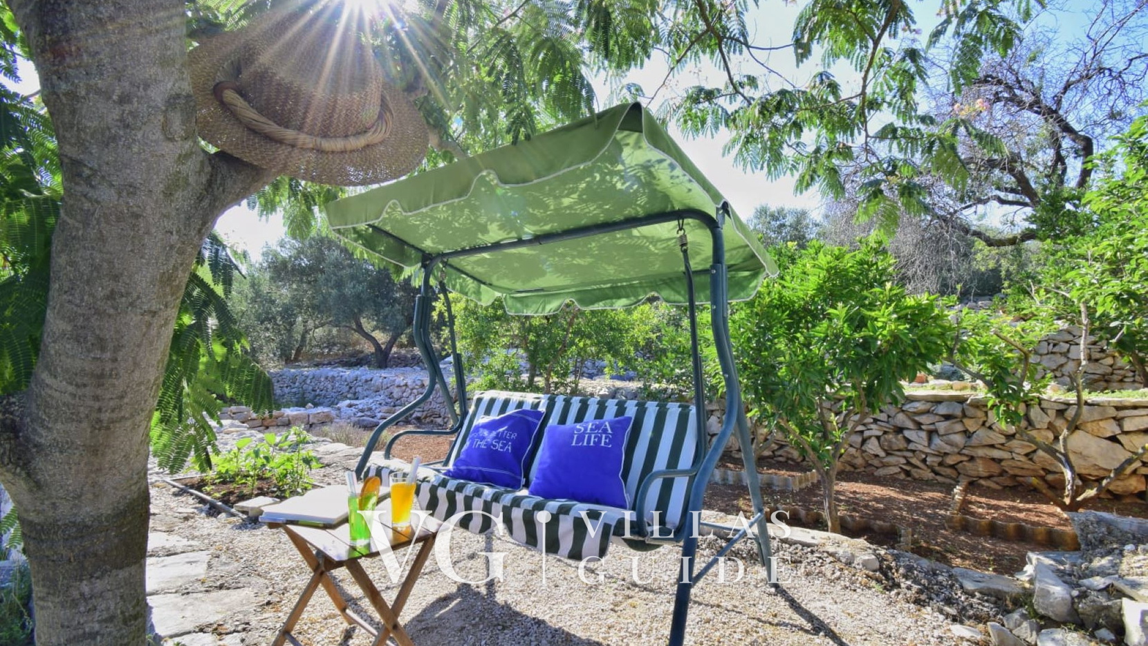 Holiday Home Sonja Garten und Außenbereich