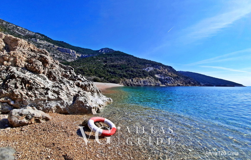 Villa Victoria beachfront&pool &petfriendly Microlocation