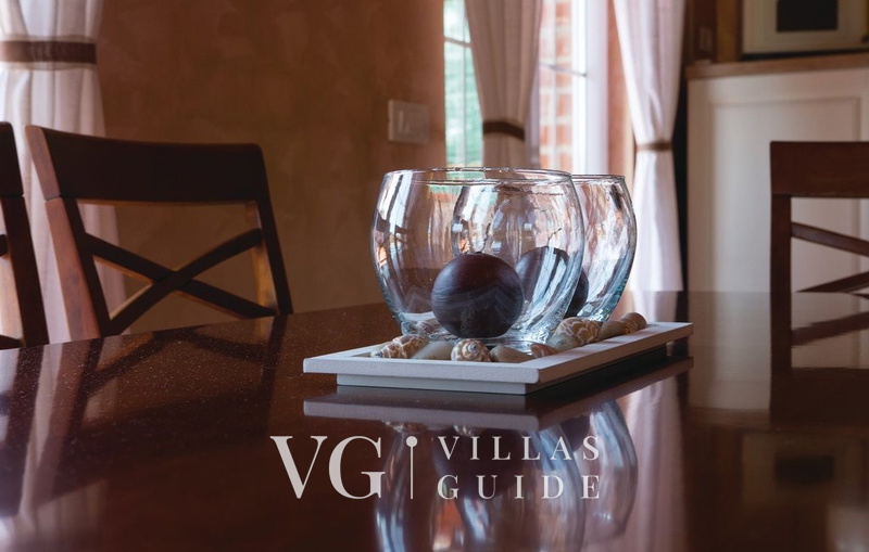 Villa Victoria beachfront&pool &petfriendly