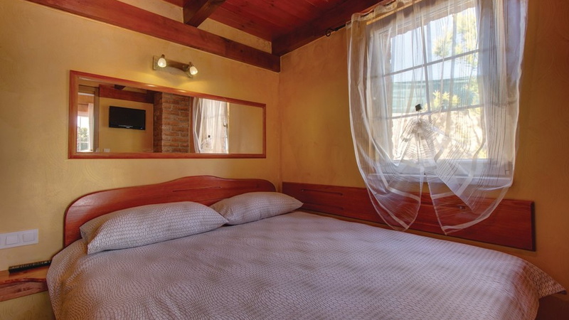 Villa Victoria beachfront&pool