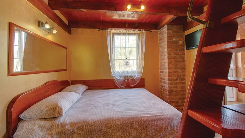 Villa Victoria beachfront&pool