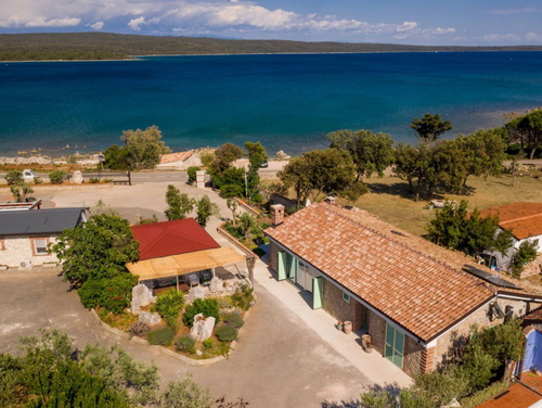 Vila Roselina beachfront&pool&whirpool&petfriendly