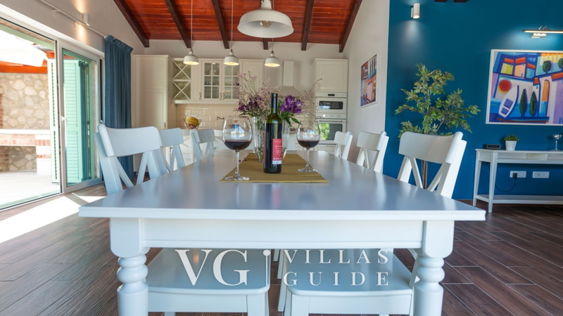 Vila Roselina beachfront&pool&whirpool Kuhinja