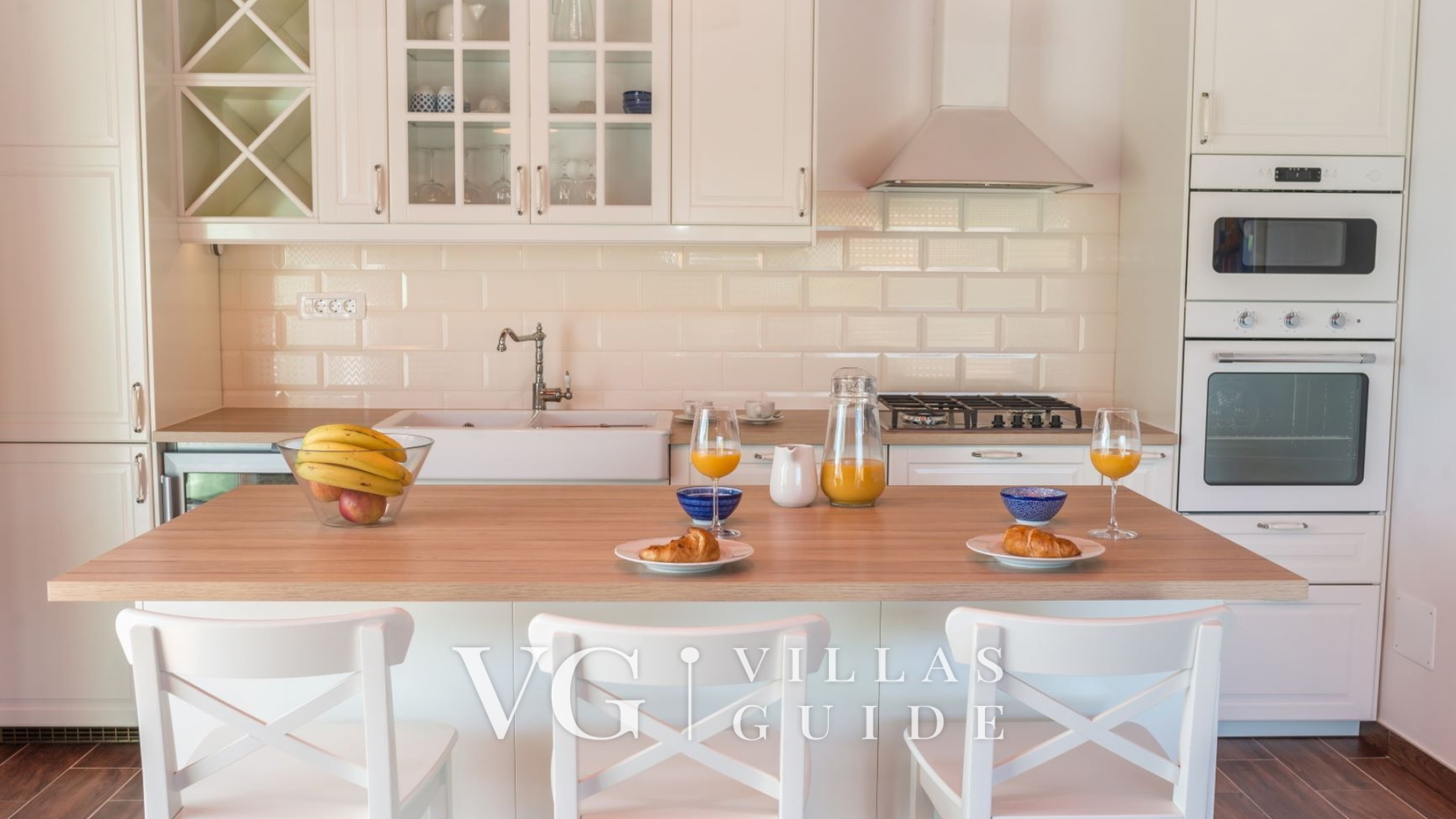 Vila Roselina beachfront&pool&whirpool Kuhinja