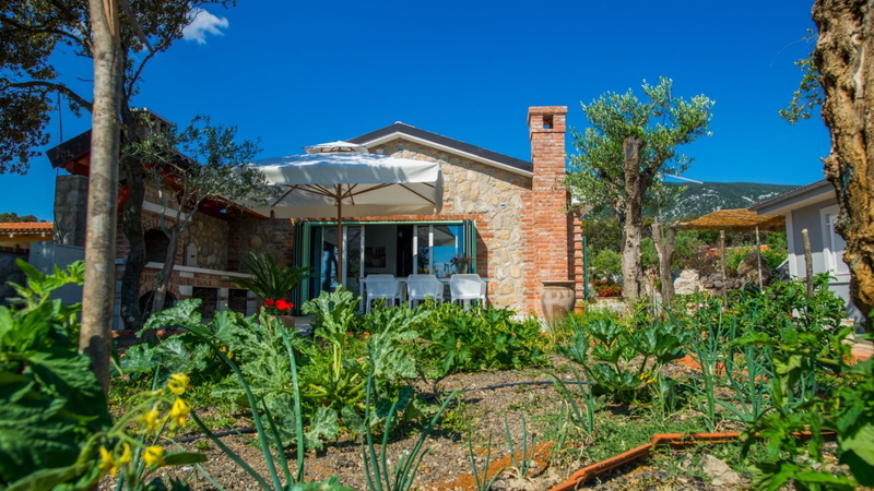 Vila Roselina beachfront&pool&whirpool