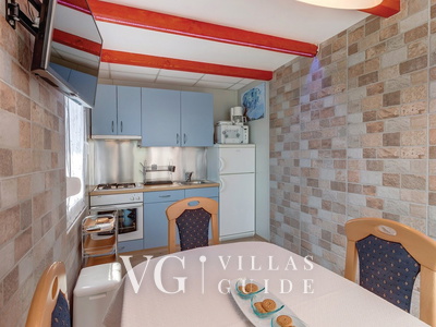 Villa Gabrijela beachfront&pool&whirpool&petfriendly