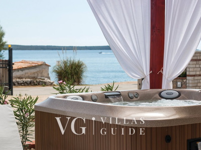 Villa Gabrijela beachfront&pool&whirpool&petfriendly Contenuto aggiuntivo