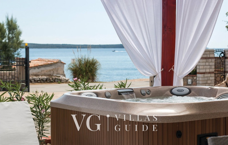 Villa Gabrijela beachfront&pool&whirpool&petfriendly Additional content