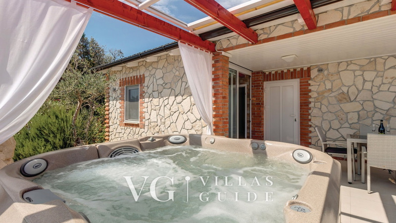 Villa Gabrijela beachfront&pool&whirpool Contenuto aggiuntivo