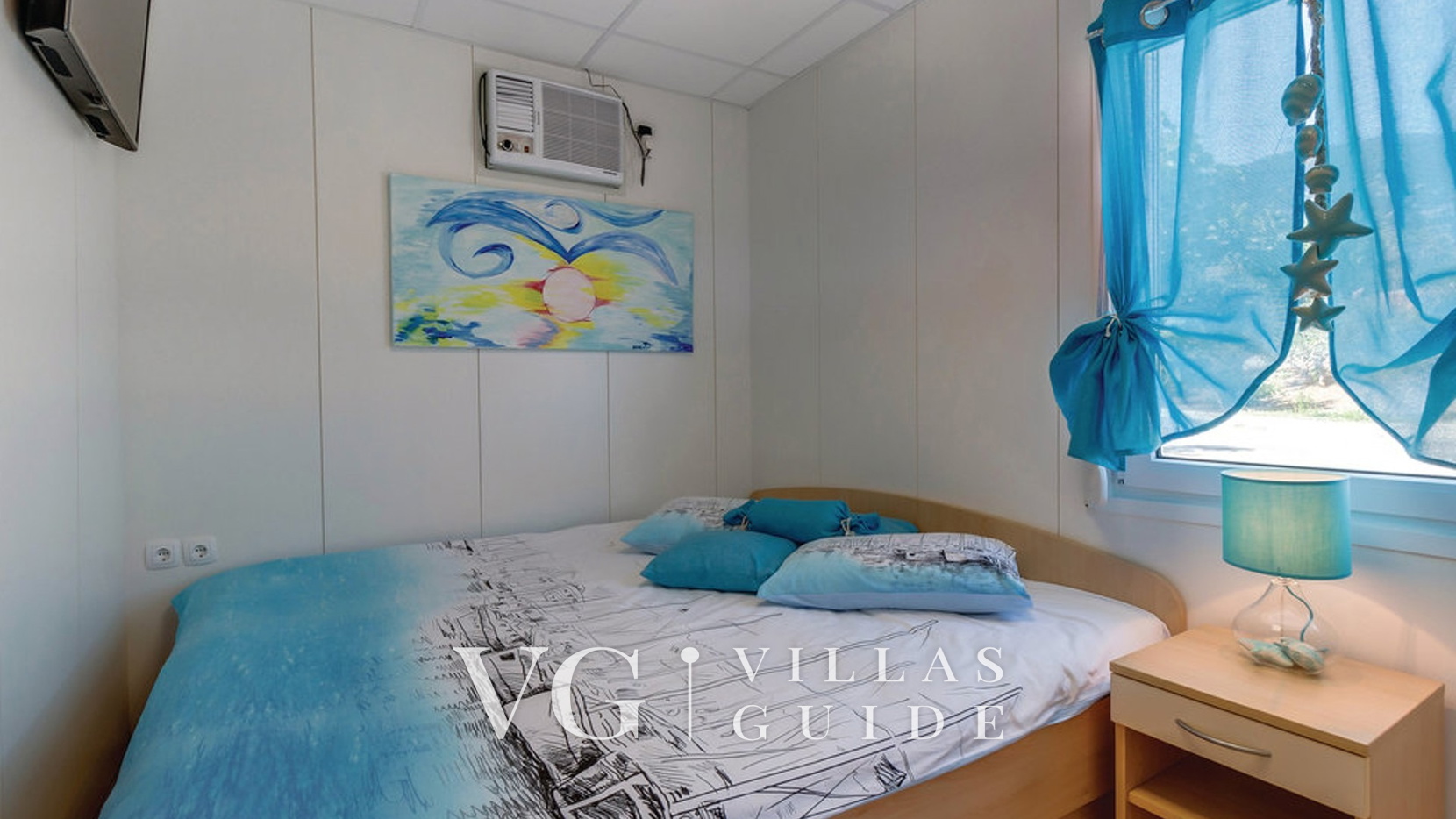 Villa Gabrijela beachfront&pool&whirpool Camera da letto