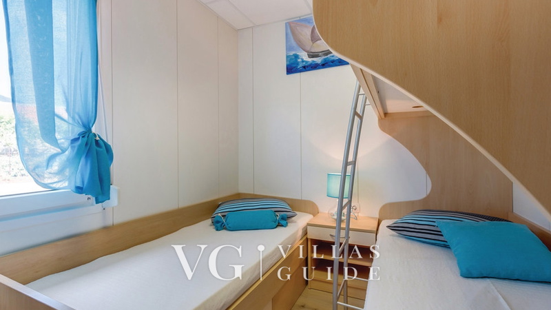 Villa Gabrijela beachfront&pool&whirpool