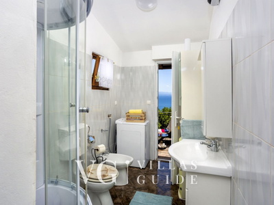Casa Silente Opatija Bathroom