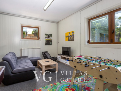 House Luka Additional content