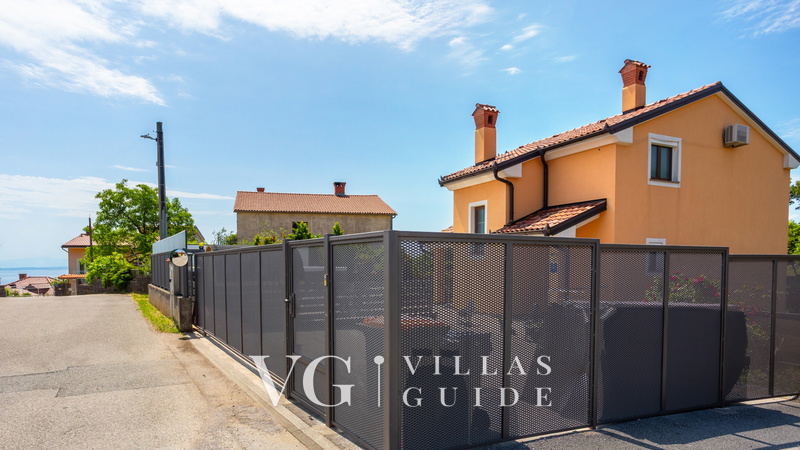 House Luka Garten und Außenbereich