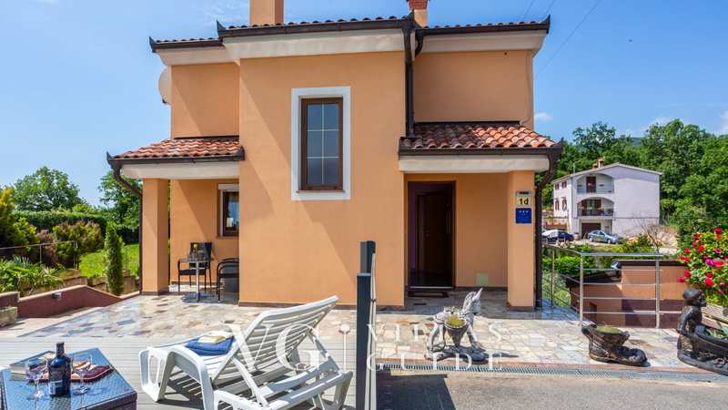 House Luka Garten und Außenbereich