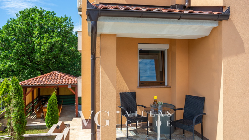 House Luka Garten und Außenbereich