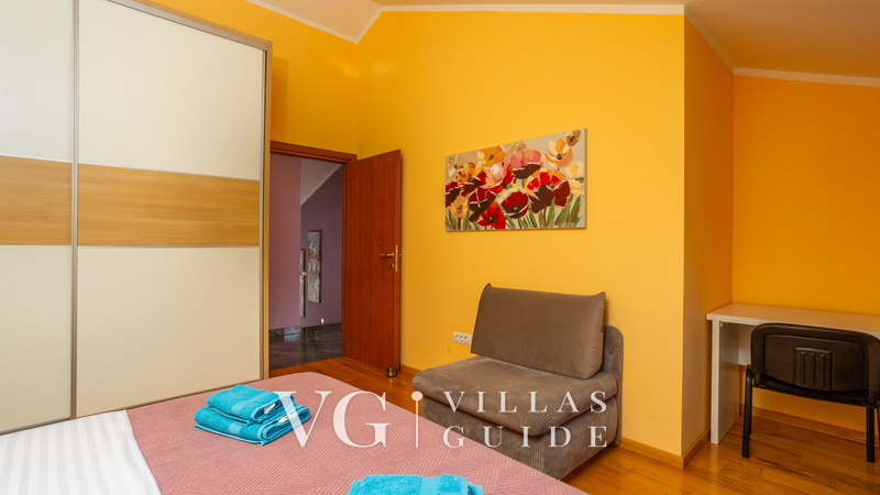 House Luka Schlafzimmer