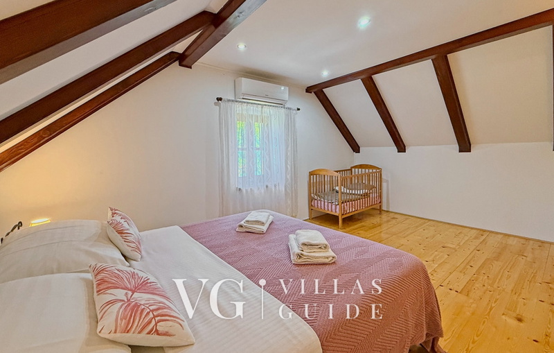 House Toni Camera da letto