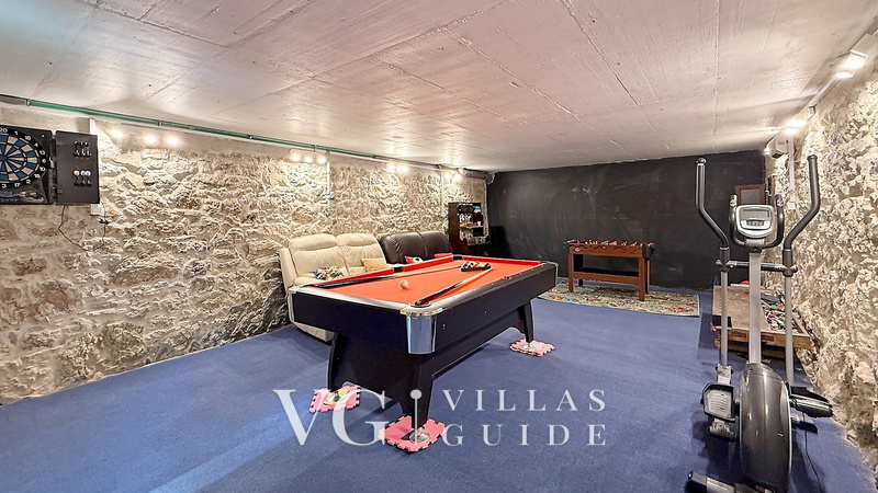 House Toni Zusatzinhalte