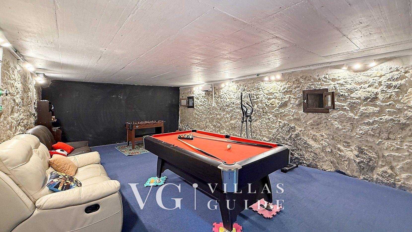 House Toni Zusatzinhalte