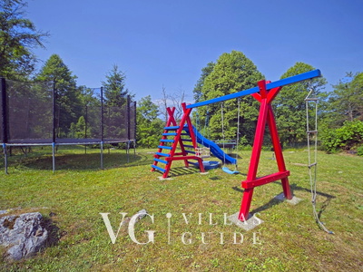 House Kiki Additional content