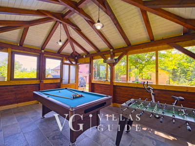 House Kiki Additional content