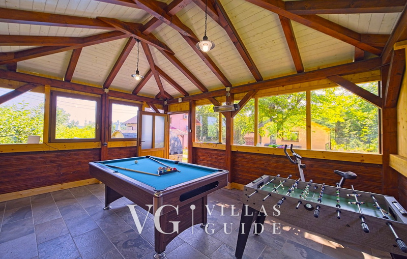 House Kiki Dodatni sadržaji