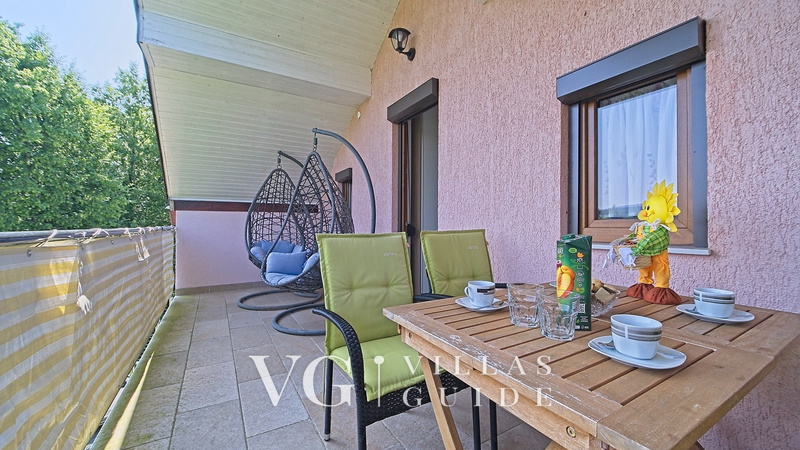 House Kiki Dodatni sadržaji