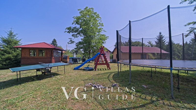 House Kiki Dodatni sadržaji