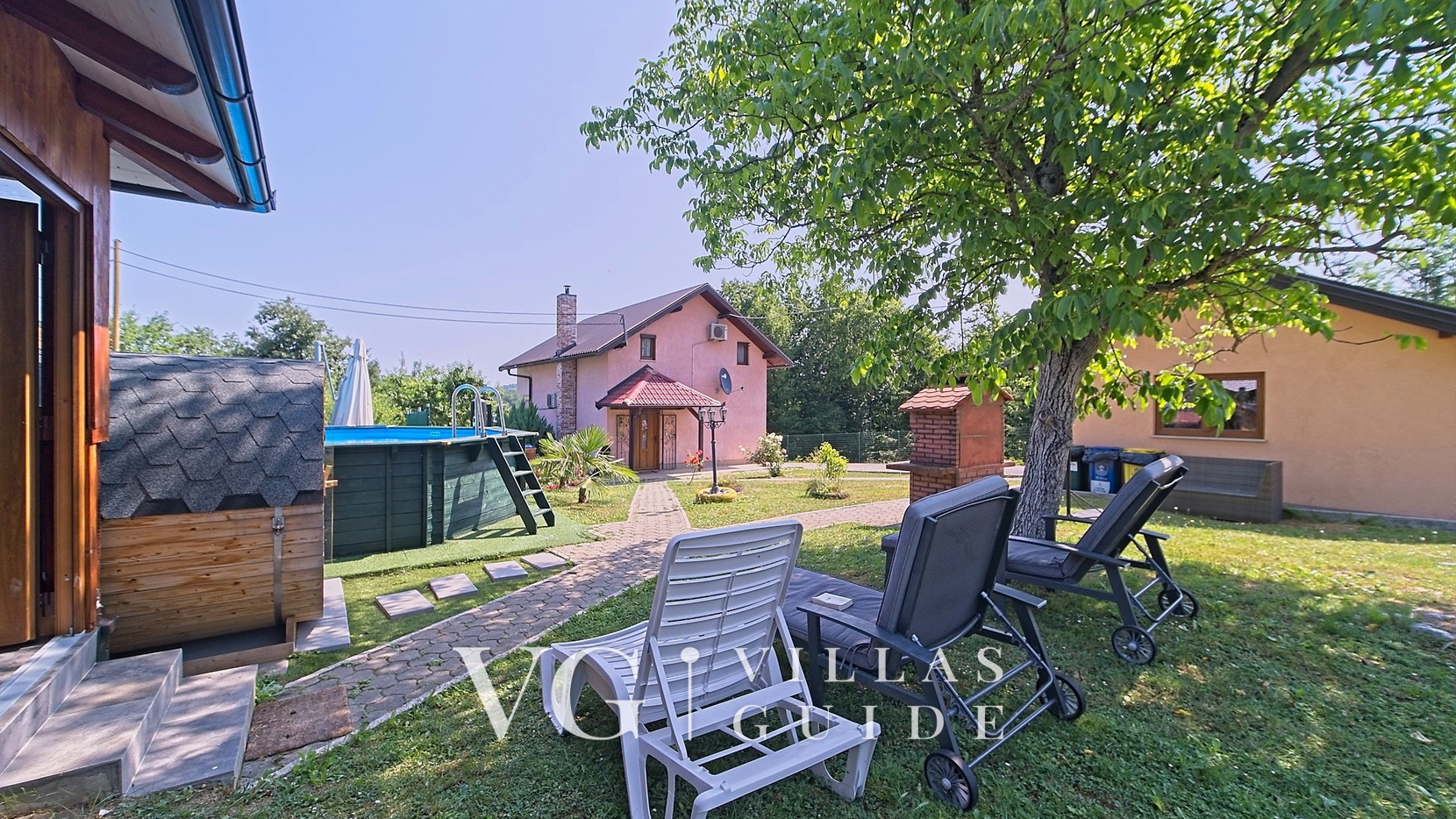 House Kiki Dodatni sadržaji