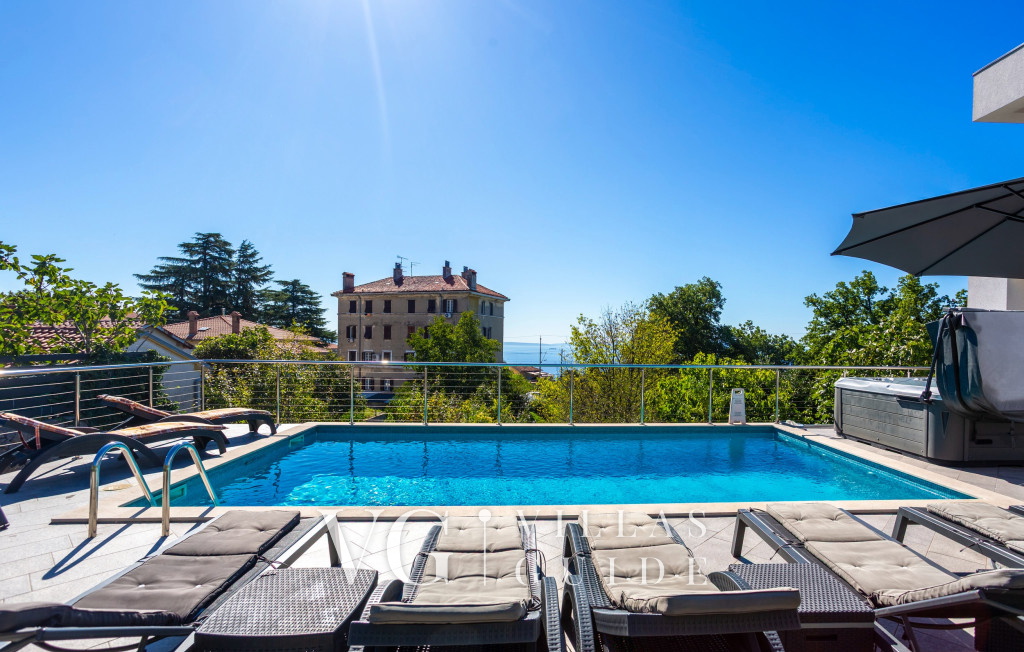 Villa Angello pool&whirpool&pet friendly Piscina