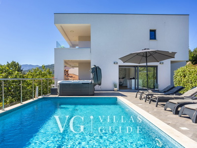 Villa Angello pool&whirpool&pet friendly Piscina