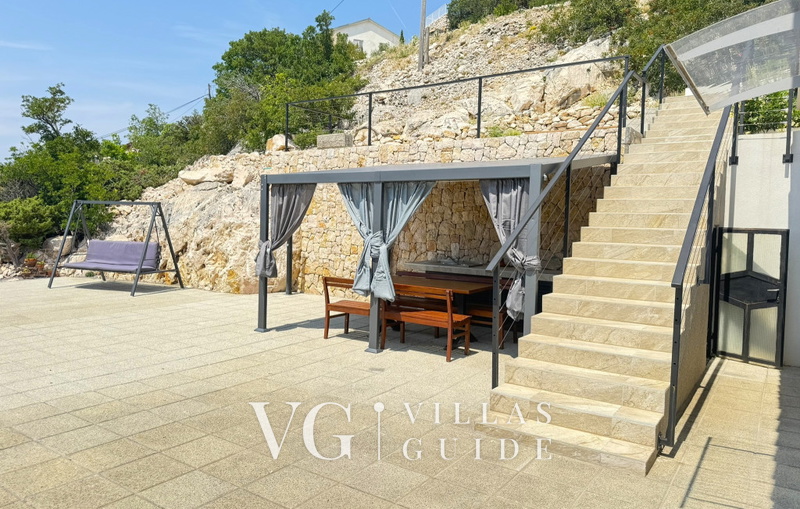 Villa House Vissum with pool&sea view Additional content